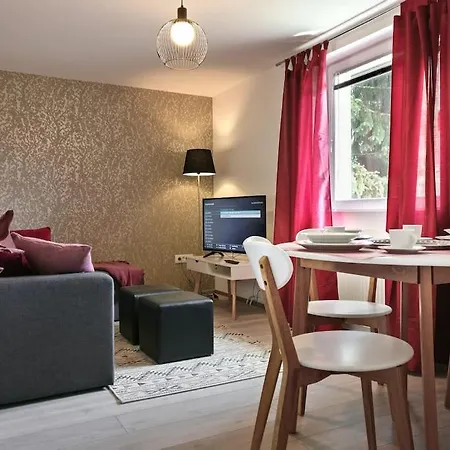 Apartma Ljubljana sLOVEnia + FREEparking&Bikes