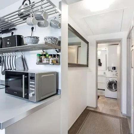 Two Caesars' Free Parking Bikes Washer&dryer Apartamento