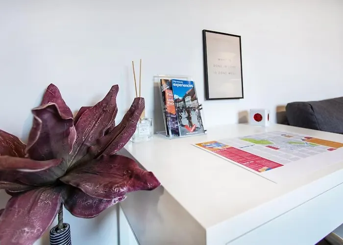 Slovenia + Freeparking & Bikes