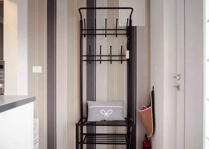 Slovenia + Freeparking & Bikes Daire *