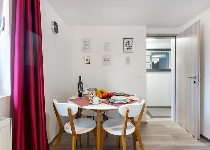 Slovenia + Freeparking & Bikes شقة