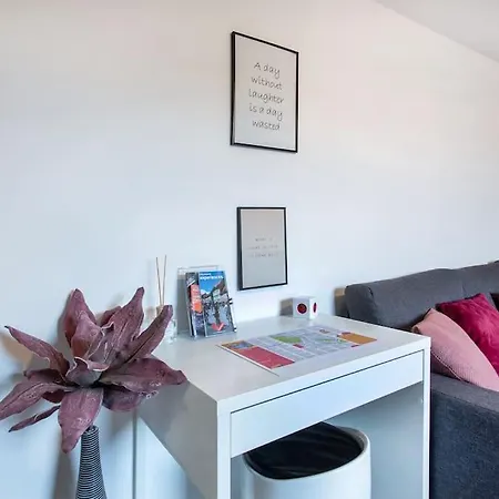 Slovenia + Freeparking & Bikes * Λιουμπλιάνα