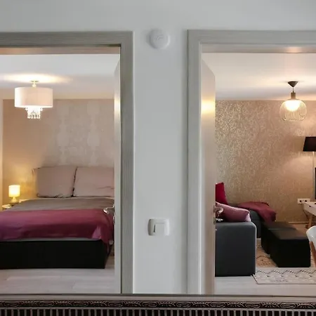 Slovenia + Freeparking & Bikes *